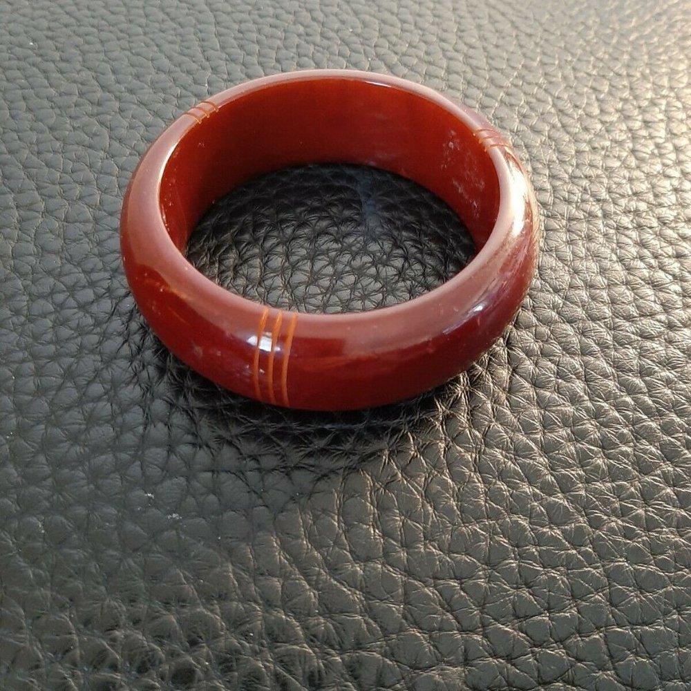 Vintage Bakelite Carved Chocolate Brown color Bangle 1940s 1" wide C